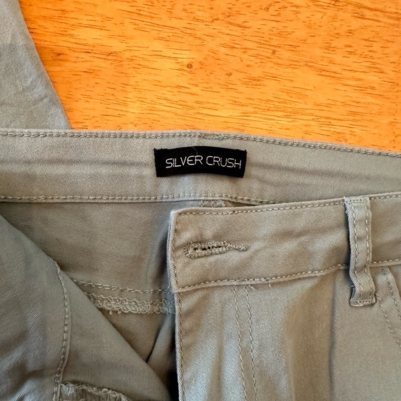 Silver Crush Women’s Mint Green Jeggings Size 13/14 in like new condition - Picture 2 of 4